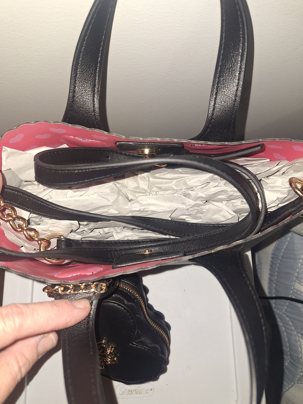 EXCLUSIVE Juicy Couture Black and Brown Signature Tote - Picture 5 of 8